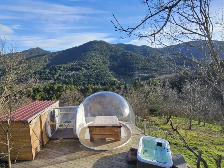 Bulle d’Ardèche (Saint-Julien-Vocance, Ardèche)