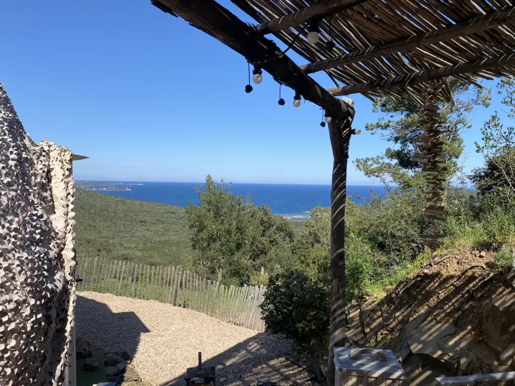Domaine de Sonia : vue sur le golfe depuis la terrasse