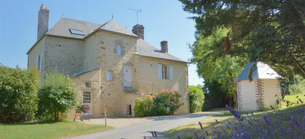 Domaine des Vaulx : manoir du domaine des Vaulx