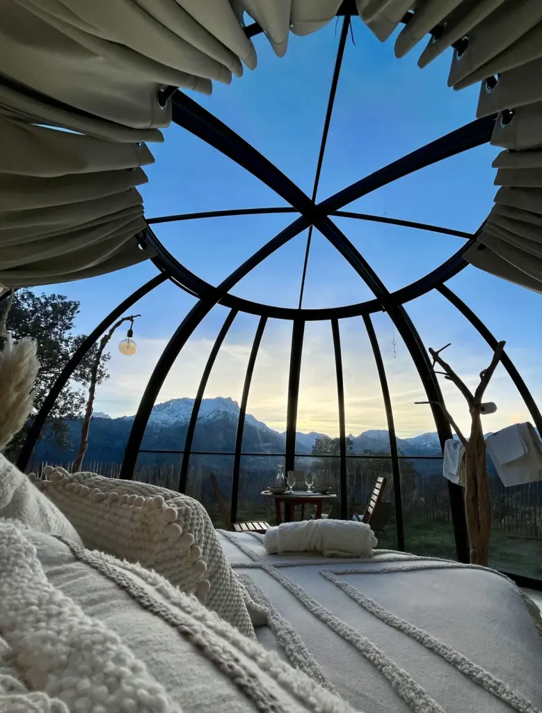L'Aghja Vallica : vue sur les montagnes depuis le lit