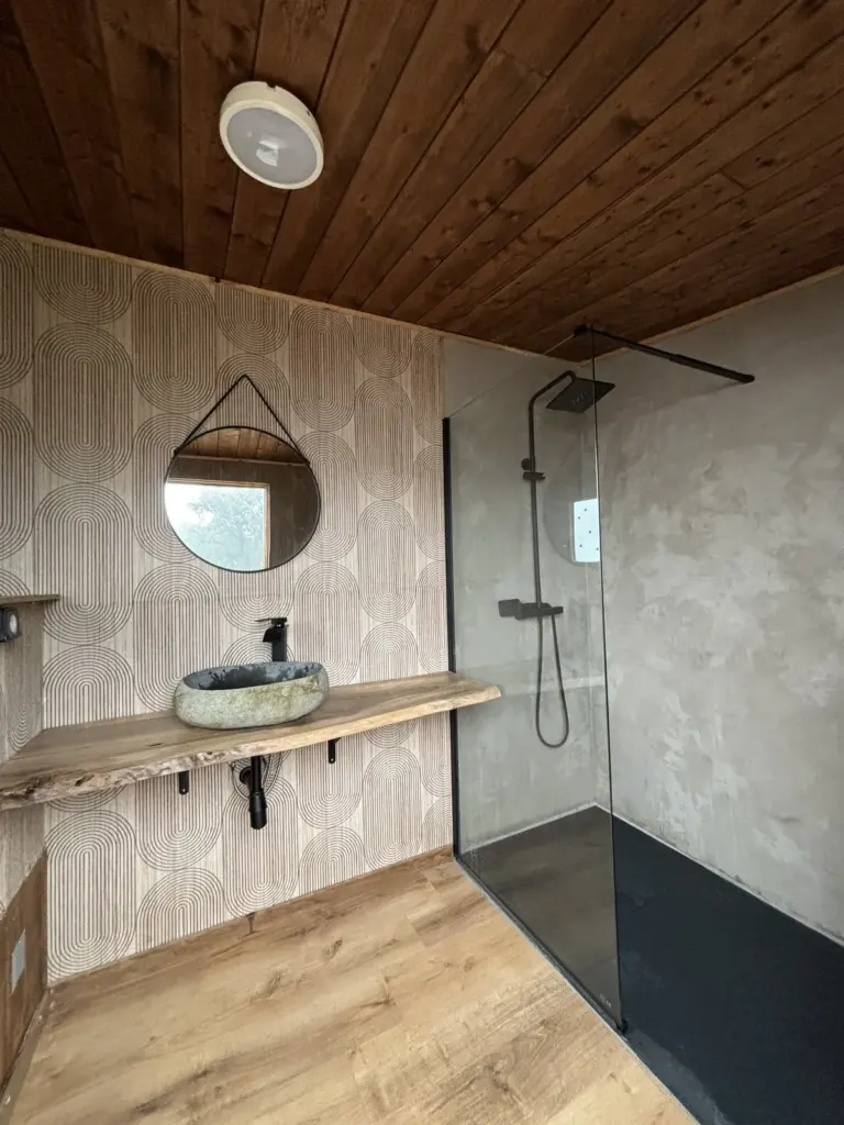 L'Aghja Vallica : salle de bain privative