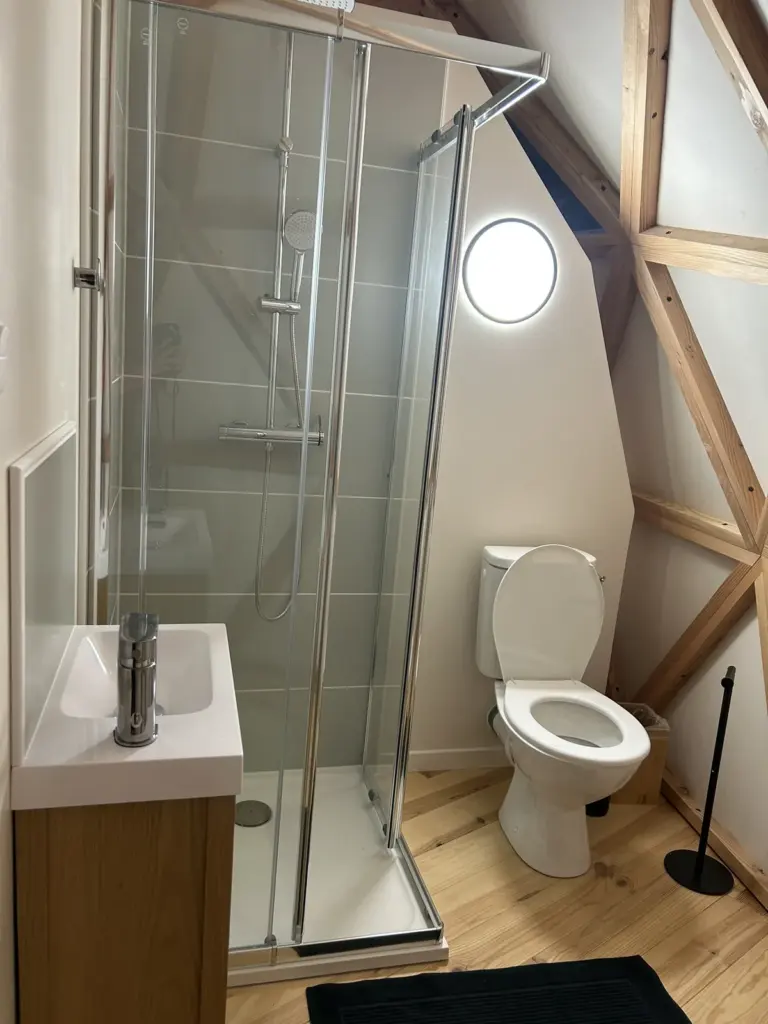 Dôme du Moulin Hacquet : salle de bain