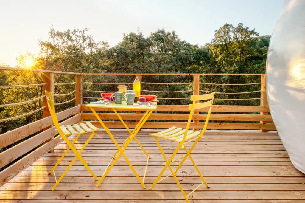 Le Mas du Bois Barbeau : terrasse face aux Cévennes