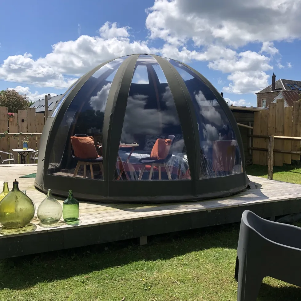 Les Alpagas du Clos : dôme et sa terrasse
