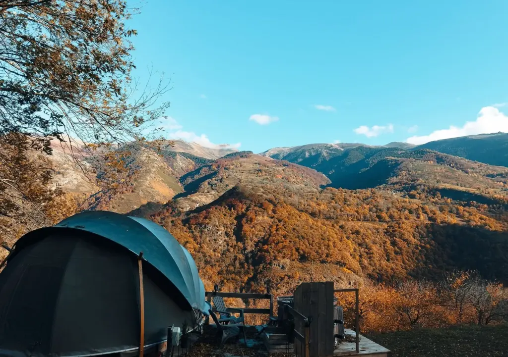 Les Cocons Pyrénéens : panorama sur les sommets pyrénéens