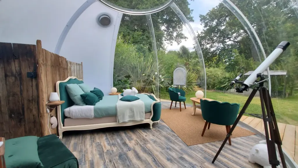 Manoir de l'Alleu : longue-vue pour observer les étoiles