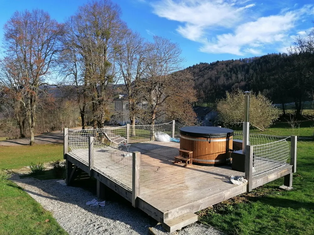 Monchâteau Étoilé : terrasse du bain nordique