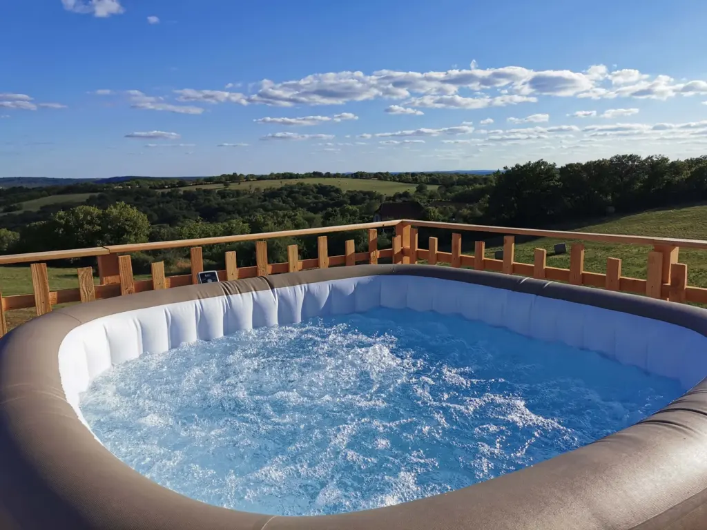 Noct'en Bulles : spa privatif face à la vallée