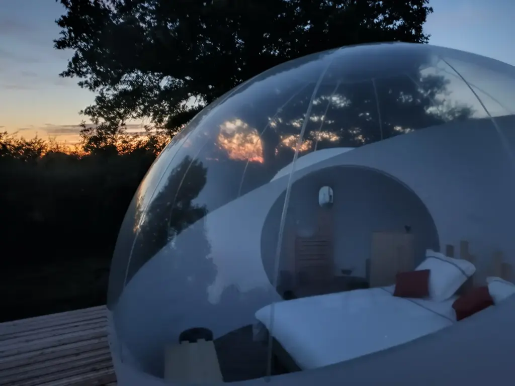 Pré en Bulles : bulle au coucher du soleil