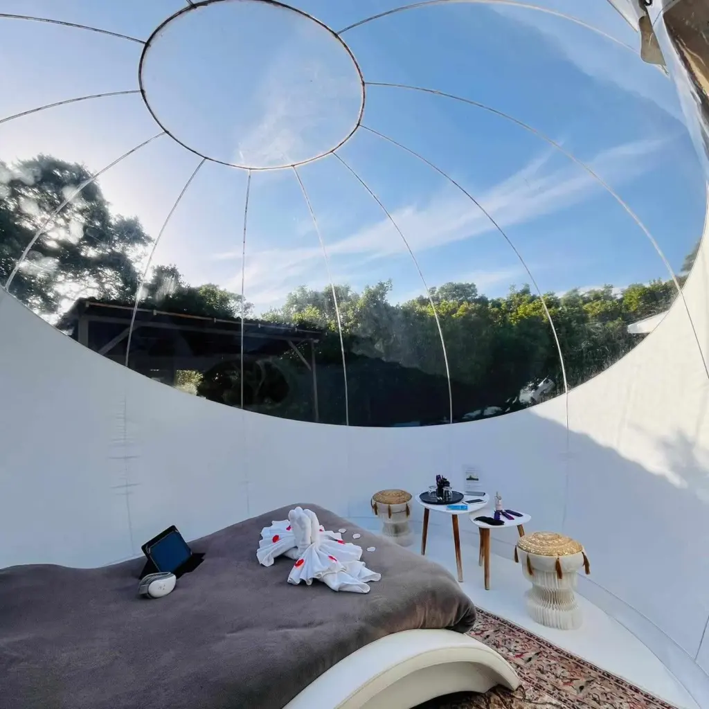 Strada di Stella : lit sous la bulle transparente