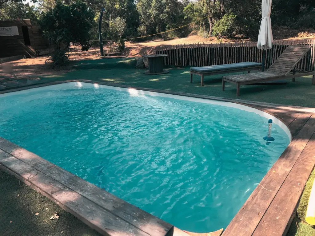 Strada di Stella : piscine du domaine